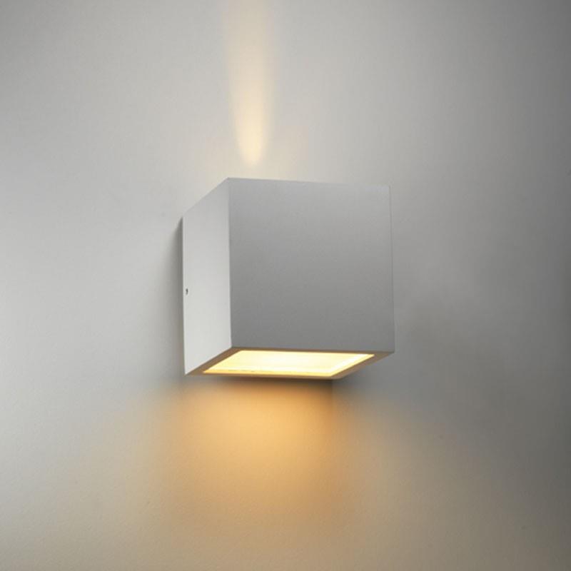 midlertidig løber tør ubemandede Cube XL Hvid Down - 150 x 150 x 150 Udvendig væglampe hos Lamper-lys.dk -  Danmarks billigste lamper